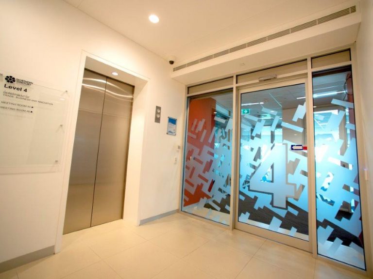 Charles Darwin Centre Level 4